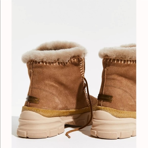 New Anthropologie × Laid-back London Emre 2.0 Ankle Boots size 6 or 10 - Picture 4 of 17